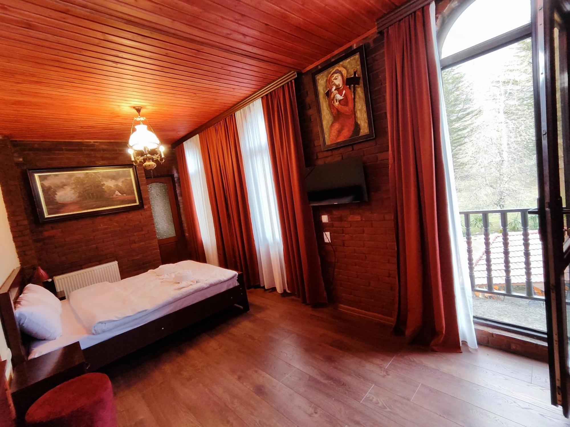 Chateau Chikovani Hotel Gordi Kültér fotó