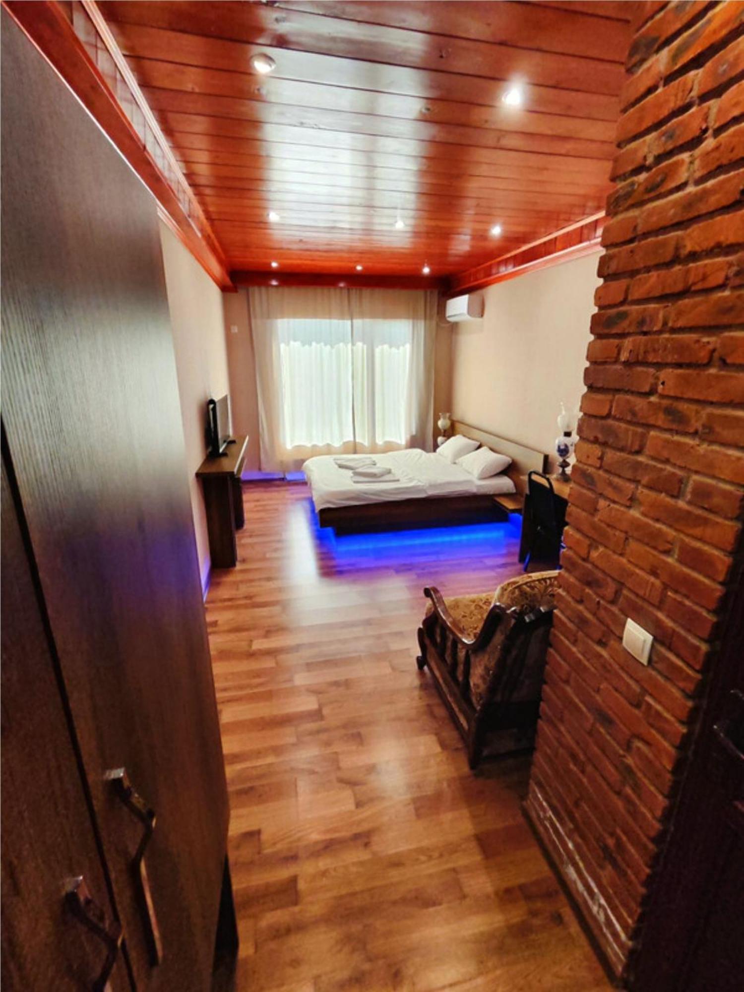 Chateau Chikovani Hotel Gordi Kültér fotó