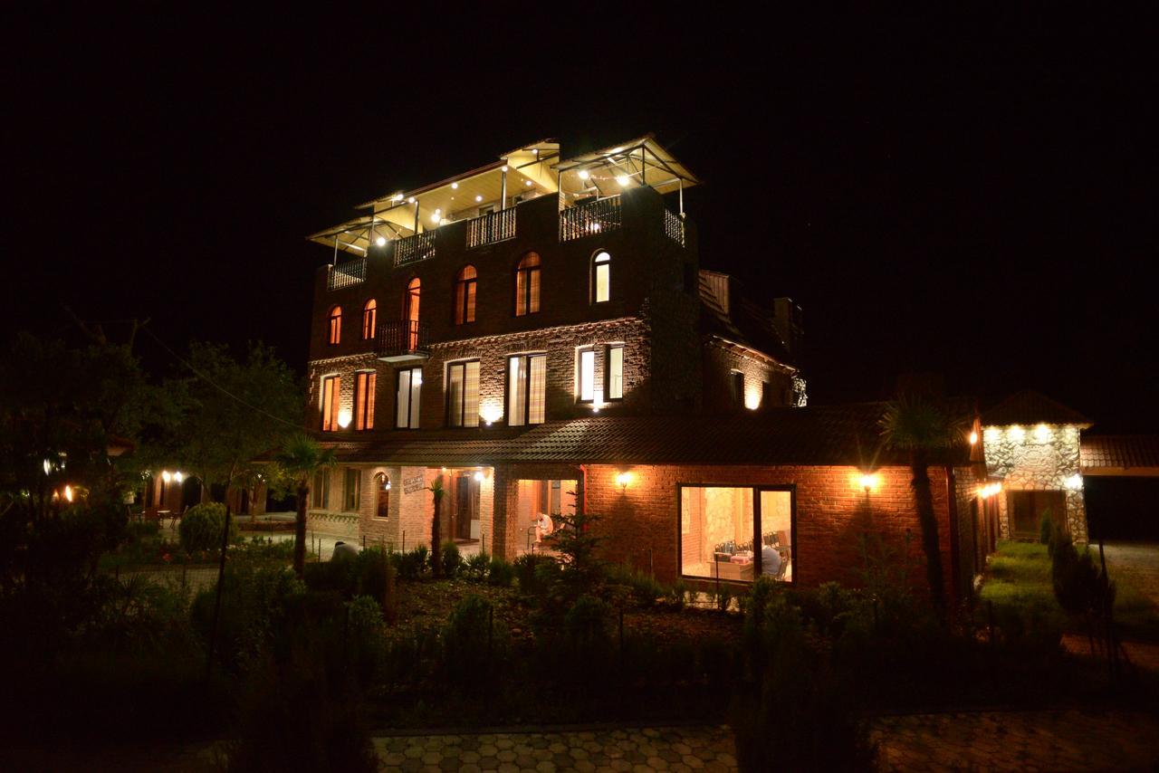 Chateau Chikovani Hotel Gordi Kültér fotó