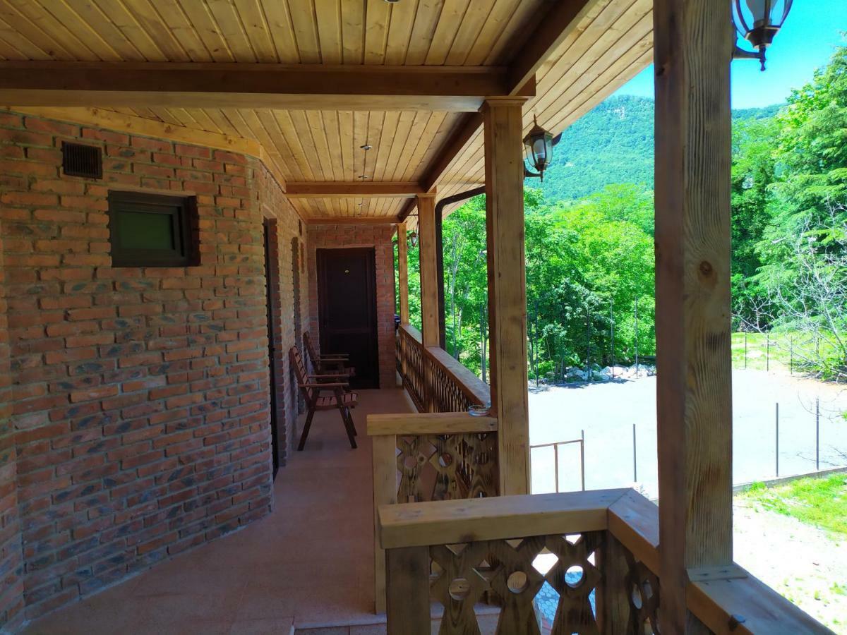 Chateau Chikovani Hotel Gordi Kültér fotó