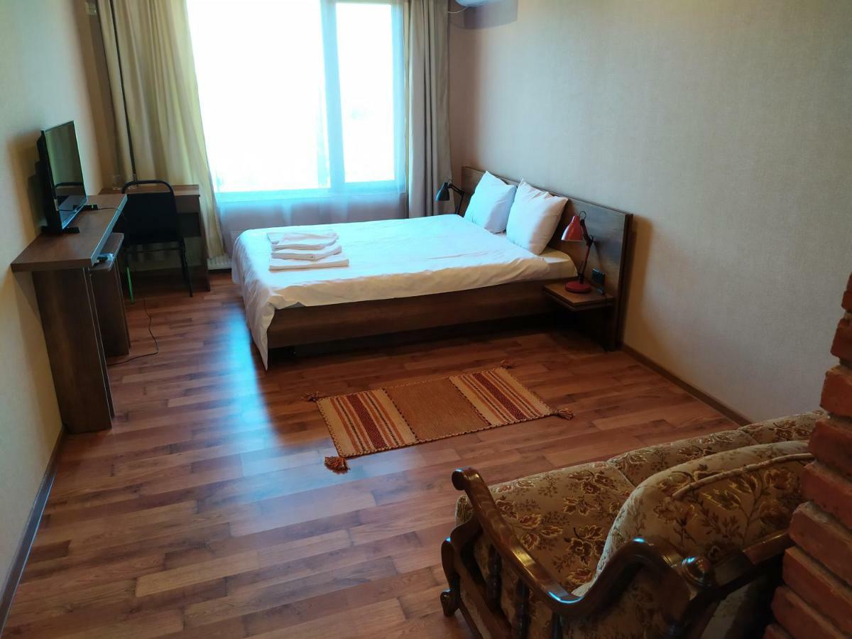 Chateau Chikovani Hotel Gordi Kültér fotó